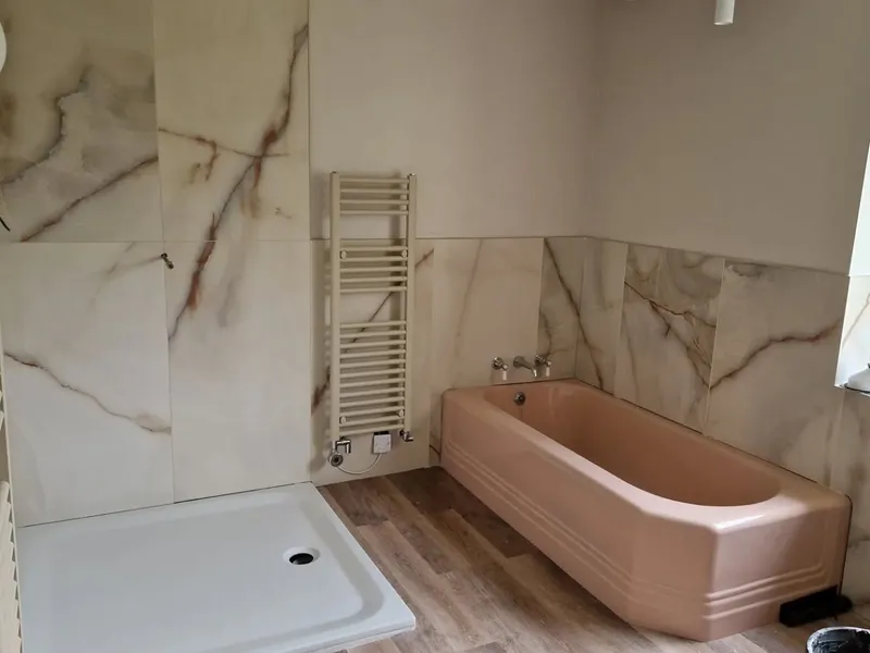 Marble tile bathroom renovation